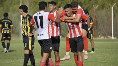 El Rojo ganó el clásico ante el Decano en La Chacra. (Foto: Sitio Albirrojo)