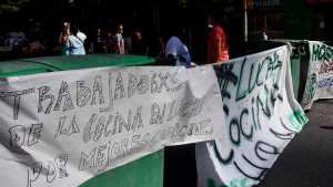 Video: $32 millones para un piso con «socavón», la denuncia en el hospital Castro Rendón