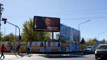 A Cervi le cedieron espacios para colocar afiches. Foto: archivo Matías Subat.