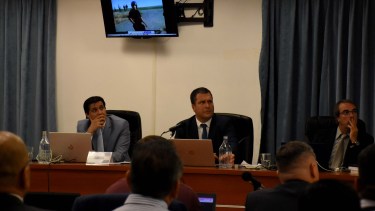 El tribunal está presidido por Luis Giorgetti (en el centro), a su derecha Diego Chavarría Ruiz y a su izquierda Raúl Aufranc. Foto Matías Subat.