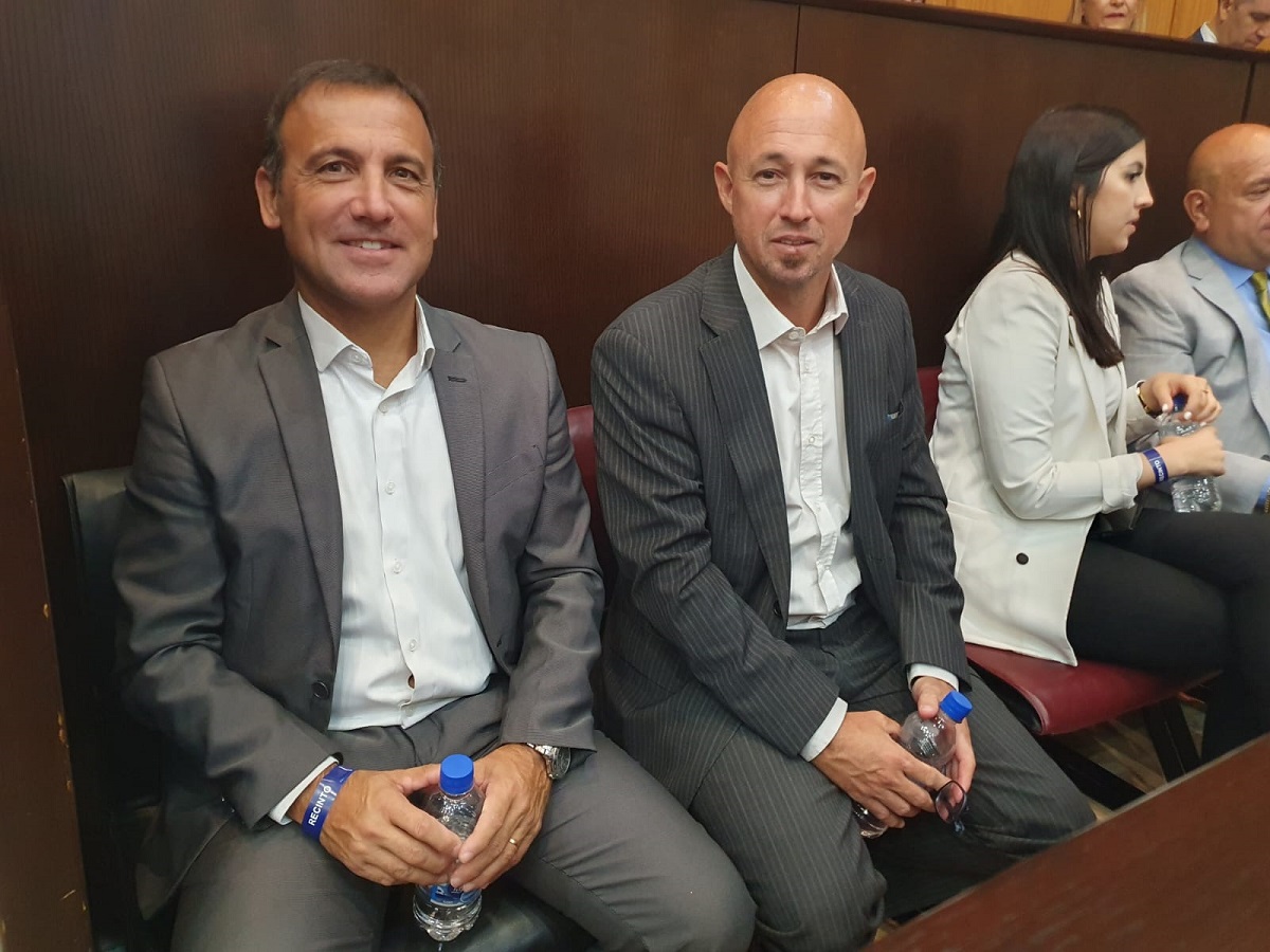Villar y Brollo. Dos prosecretarios asistieron a la apertura de sesiones de la Legislatura, porque el Consejo de la Magistratura está desintegrado. (Foto Facebook Consejo de la Magistratura)