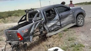 Trasladaban a un preso a Roca y chocaron en la Ruta 250, en Pomona: hay dos heridos