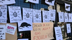 Unter se movilizó en Bariloche con críticas al ministro y alusión a las «ratas» de las escuelas