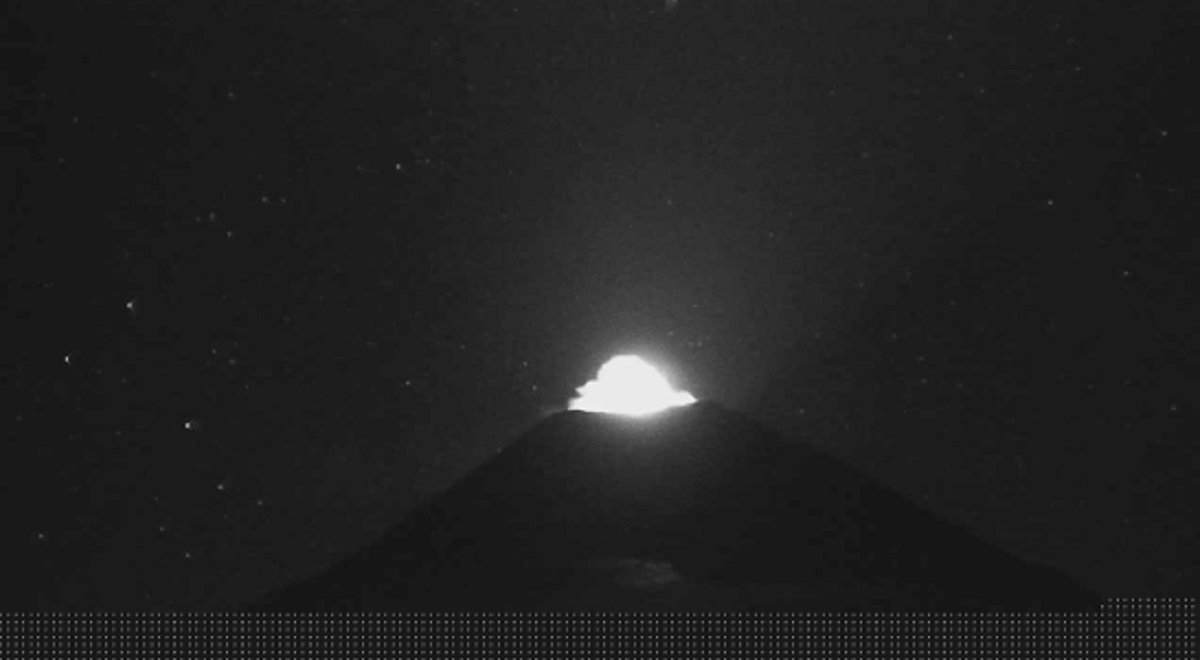 La foto que publicaron las autoridades del Sernageomin en su informe sobre el volcán Villarrica. Foto: gentileza.-