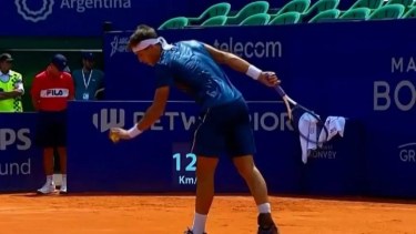 Etcheverry se metió en los octavos de final del ATP 250 de Chile