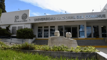 Docentes universitarios reclaman la reapertura de la mesa salarial. Foto: Archivo Matías Subat