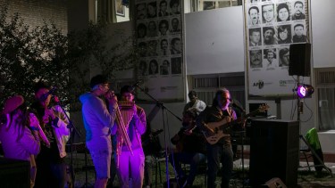 Viedma.23-03-23. Vigilia en la Casona Bachi Chironi

foto: Pablo Leguizamon