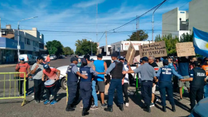 Cómo sigue el reclamo de los policías retirados por la Zona Austral