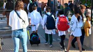 Comienzan las clases en Río Negro: Unter decidió no seguir con el paro