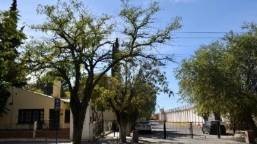 La construcción de viviendas en Senillosa en reemplazo de las actuales en Neuquén es parte del convenio. (Matías Subat)