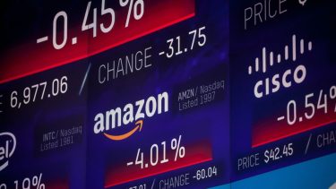 CEDEARs. Quedan en custodia en la Caja de Valores y se pueden negociar como cualquier acción.