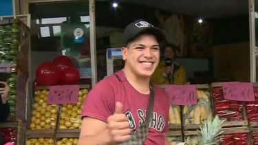 Thiago abrió su propio comercio y los vecinos del lugar se acercan a comprar. 