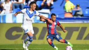 San Lorenzo apenas empató en Liniers y no pudo acercarse al líder River