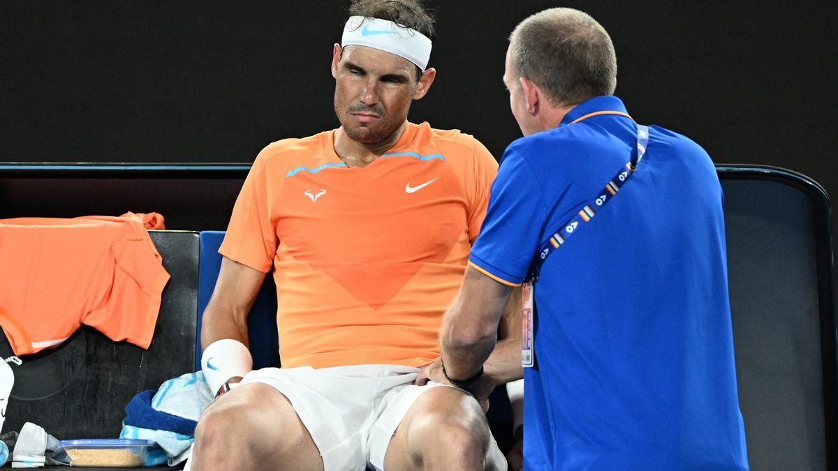 Rafa Nadal anunció que sigue sin poder jugar al tenis de forma profesional.