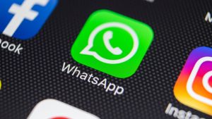 Nuevo riesgo en WhatsApp: lo hacen muchos, pero te puede hacer perder todo
