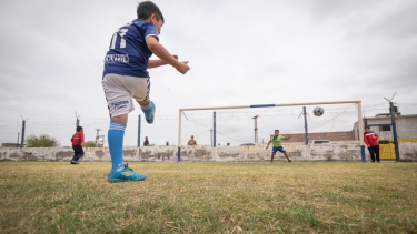 El programa Hay Equipo está disponible para los titulares de la AUH. 
