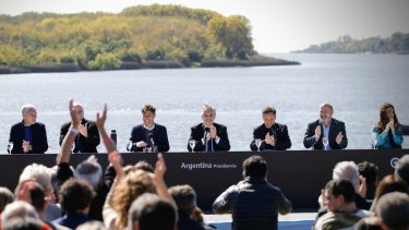 En su discurso, el mandatario además envió un mensaje de unidad hacia el seno del FDT.