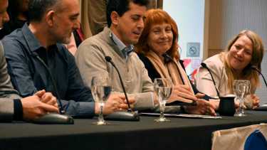 El ministro Eduardo "Wado" de Pedro llegó a Bariloche en respaldo a la lista de Nos Une Río Negro. Foto: Chino Leiva