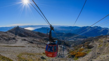 El Cable Carril, el primer medio de elevación del cerro Catedral opera para esta Semana Santa en Bariloche. Gentileza