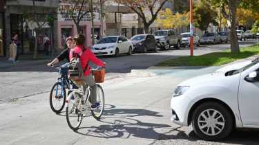 Estudiantes exigen cambios en la ciclovía para la seguridad de los ciclistas. Foto: Archivo (Florencia Salto).