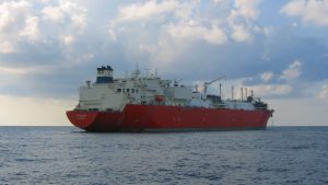 GNL: el segundo buque que procesará gas importado en este invierno ya está en viaje a Argentina