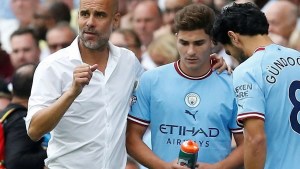 Guardiola tras el triunfo del Manchester City sobre el Liverpool: «Julián Álvarez es un jugador excepcional»