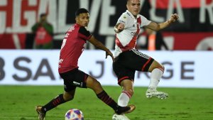 River le ganó sobre la hora a Newell’s en Rosario y es más líder que nunca