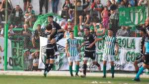 Federal A: Cipolletti salvó un empate en su visita a Germinal de Rawson