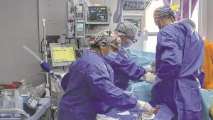 Equipo de excelencia para las cirugías en bebés recién nacidos en Neuquén