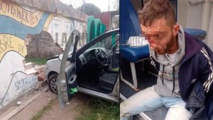 Robo un auto en Ituzaingó, a los pocos metros chocó y terminó linchado por los vecinos