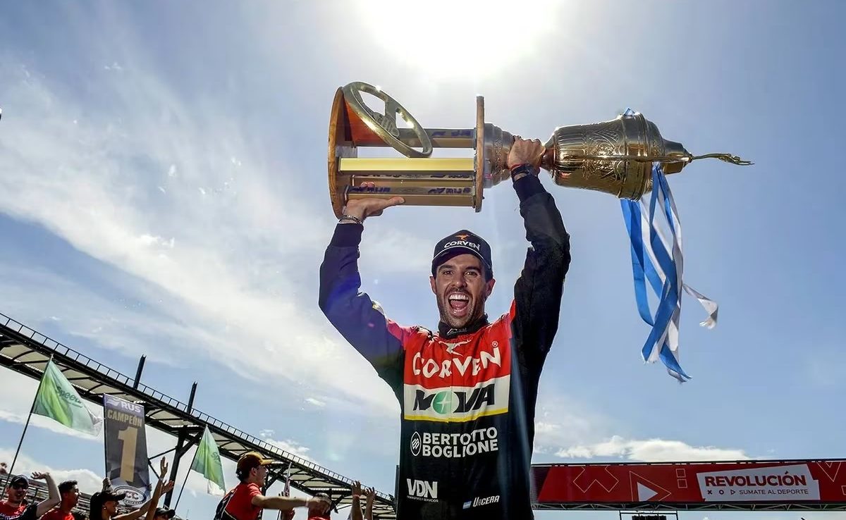 Manu Urcera se consagró campeón de Turismo Carretera en la última temporada. Foto: La Nación.-