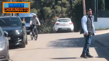 Lionel Messi salió a pasear en bicicleta en Barcelona y enloqueció a los fanáticos. 