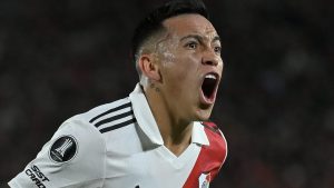 Con uno menos, River le ganó 4 a 2 con Sporting Cristal y se acomodó en la Copa Libertadores