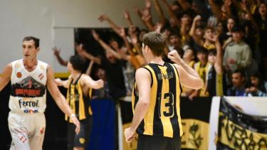 El Decano volvió a festejar en el clásico de Neuquén y se prende en la lucha de arriba. (Foto: Prensa - Liga Federal)