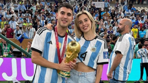 Escándalo en La Scaloneta: Exequiel Palacios dejó a su novia y ella lo destrozó en las redes