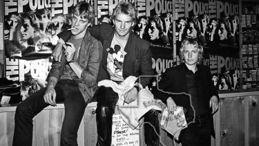 Los Police del 77: los punkies Stewart Copeland y Sting; y Andy Summers, un guitarrista de otro palo, más blusero y, sobre todo, diez años mayor que sus compañeros., 