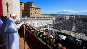 El papa Francisco realizó la misa por el Domingo de Pascuas y pidió por la paz en Ucrania