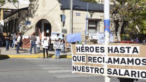 Paro de Salud en Río Negro: el reclamo de Asspur resonó en las calles de Roca