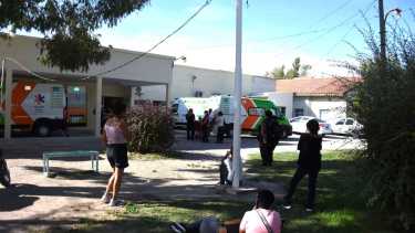 Ayer se evacuaron pacientes y trabajadores por una fuga de gas. Foto Juan Thomes