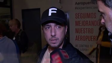 El músico y comediante dio unas últimas declaraciones antes de irse a España. 