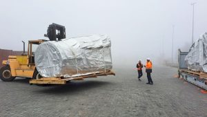 Las turbinas de la represa Nahueve llegaron a Chile y ya se dirigen a Neuquén