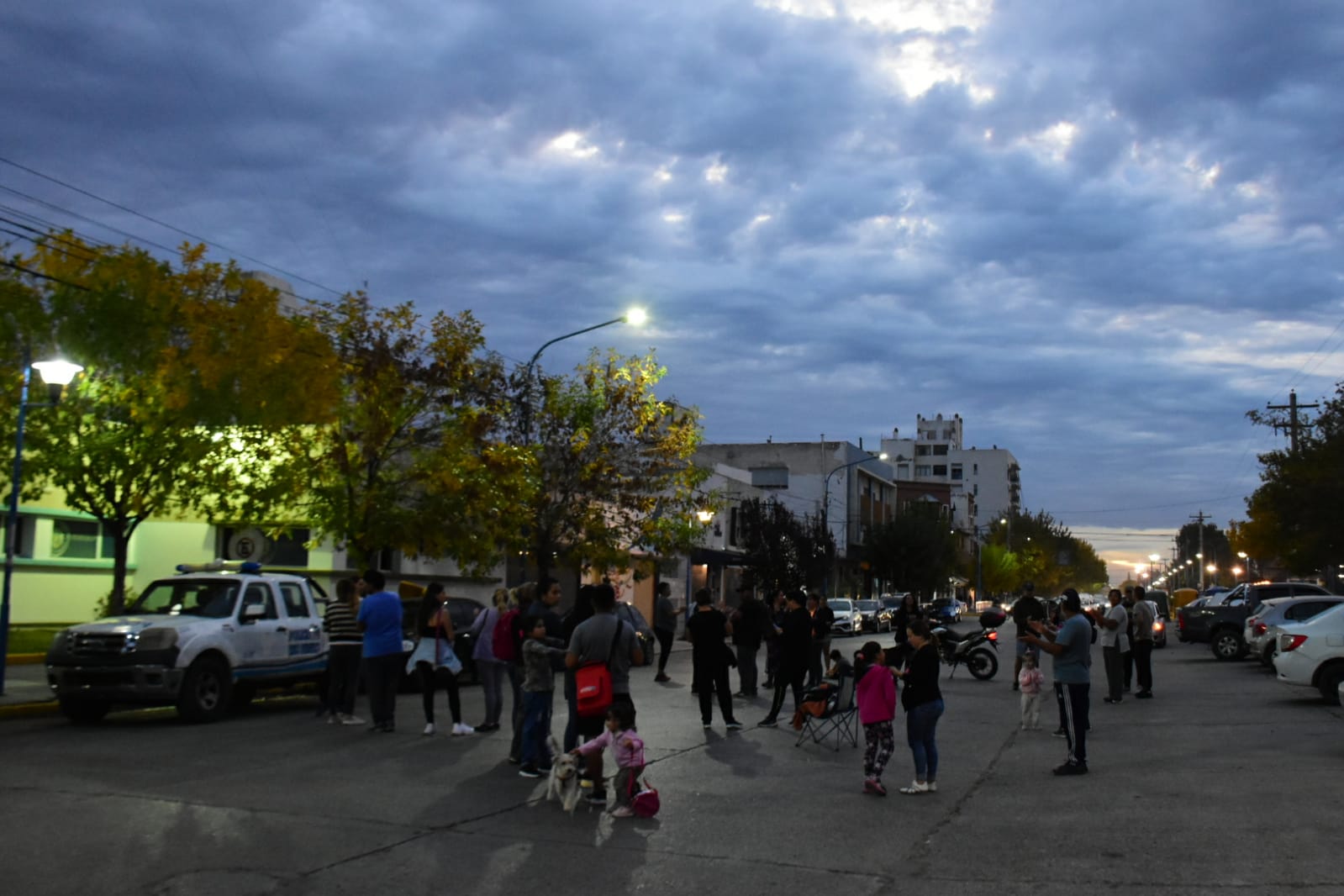 La medida se realiza sobre calle Sarmiento. Foto Andrés Maripe