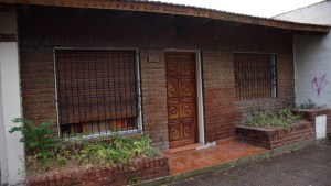 Allanaron una vivienda en Roca por una investigación de trata de personas