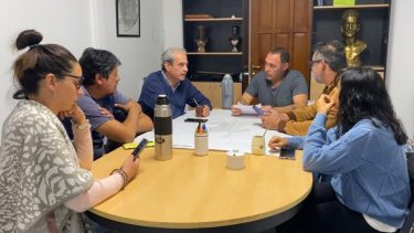 Daniel Figueroa ya se reunió con los candidatos para tratar los temas que llevará al Deliberante como concejal. Foto: Gentileza.