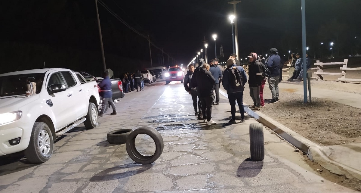 El accidente se produjo en la Ruta 151 en la zona de «La Escondida». Foto: Gentileza. 
