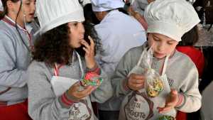 En fotos: «Chocolateros por un día» en la Fiesta Nacional del Chocolate en Bariloche
