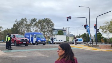 Habilitaron uno de los cruces sobre la Ruta 22 de Neuquén después de varios meses de obra