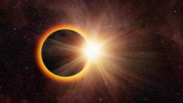 El eclipse solar en Aries traerá la valentía para implementar esos cambios que no nos animamos.-