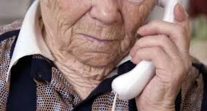 Se hicieron de más de $600.000 tras hacerle el cuento del tío a un jubilado de Roca