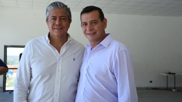 En comunicación con RÍO NEGRO RADIO, el intendente de Añelo, Fernando Banderet, cuestionó las medidas del gobierno nacional, pero confía en la gestión de Rolando Figueroa. 